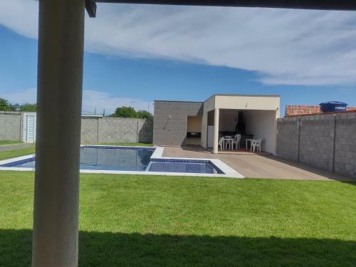 Casa de Praia Com Piscina Grande Em Guarajuba
