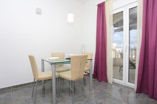 Apartments By The Sea Sumpetar, Omis - 18286