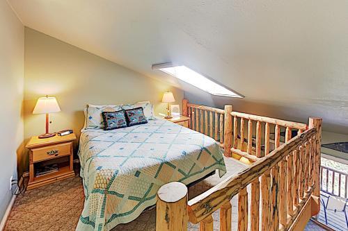 The Prospector Lodge 833