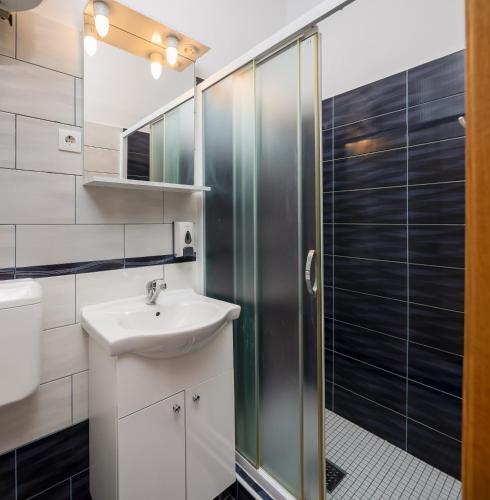 Apartamento J.b. Beachfront Suites