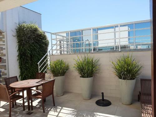 Ador�vel Apartamento Com Duas Suites