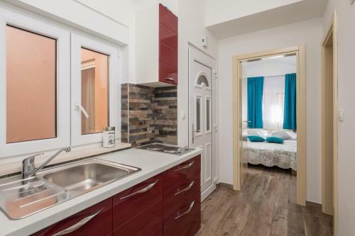 Apartamentos The Beach Suites