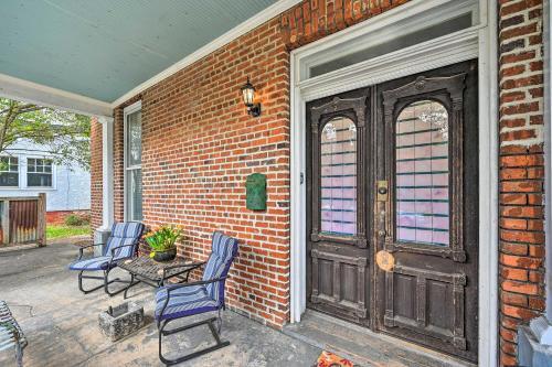 Historic Watson Brick House With Private Deck