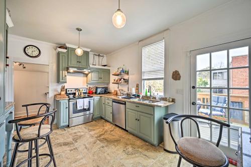 Historic Watson Brick House With Private Deck