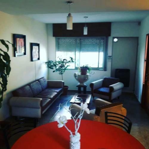 Apartamento Duplex - Cochera Cubierta