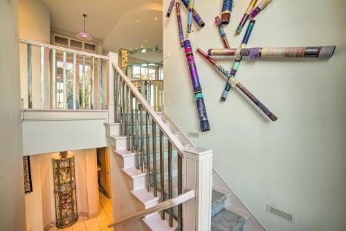 Luxury Bellevue Getaway With Lake And Mtn Views!