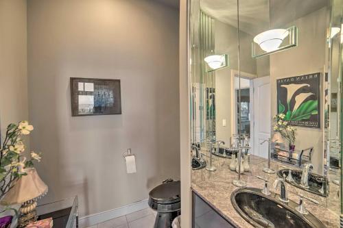 Luxury Bellevue Getaway With Lake And Mtn Views!