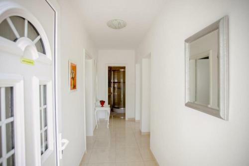 2-floor Apartment Very Close To The Beach