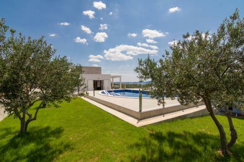 Villa Olive`s Secret