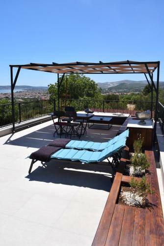 Romantic Villa Amorosa - Seaview, Private Pool, Jacuzzi