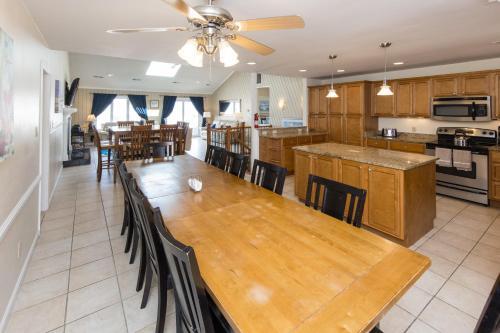 Wade-n-sea