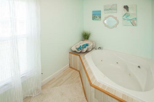 Bayside Bungalow