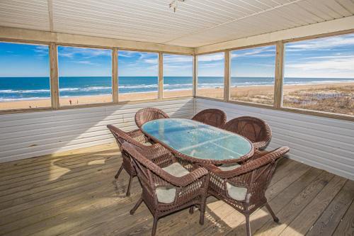 Innisfree By The Sea