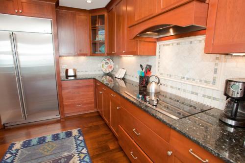 The Sanctuary - Simply Divine Penthouse B411