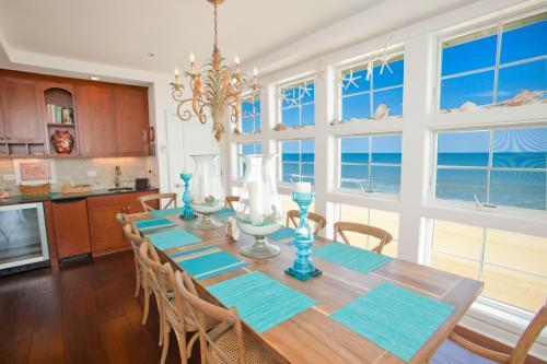 The Sanctuary - Simply Divine Penthouse B411
