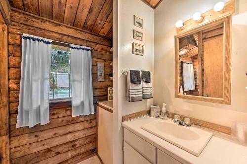 Waterfront Sekiu Escape, 9 Mi To Neah Bay