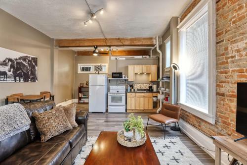 Apartamento New Downtown Modern Industrial Western Suite