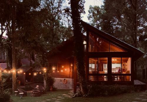 Casa Estilo Canadense - Canela