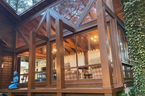 Casa Estilo Canadense - Canela
