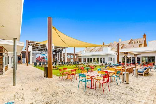 Resorting To Happiness