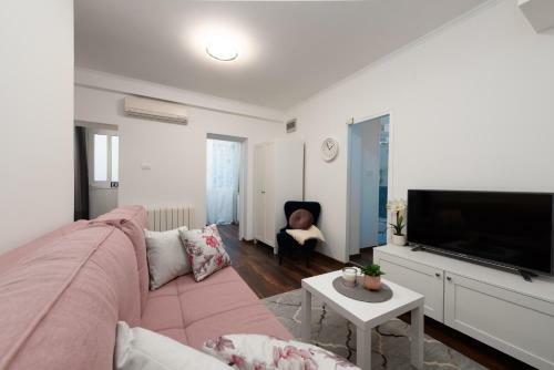 Apartment Leona