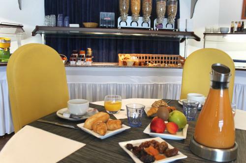 Inter Hotel Les 3 Marches