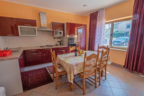 Apartman & Rooms Pejo