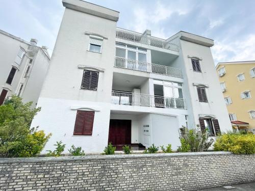 Apartman Kne?evi?