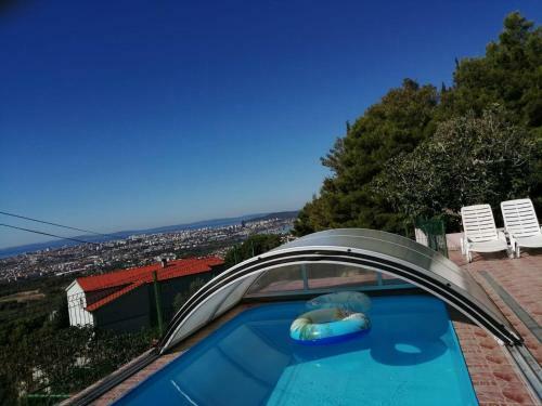 Apartment With Private Pool, And Playground