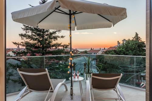 Villa Elena Deluxe Mit Whirlpool Und Pool Am Meer
