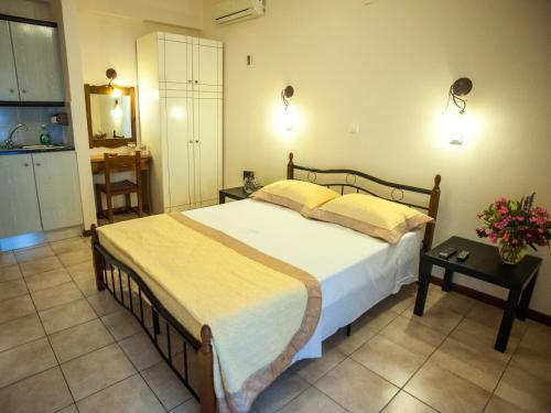 Apartamento Eleni's Studios