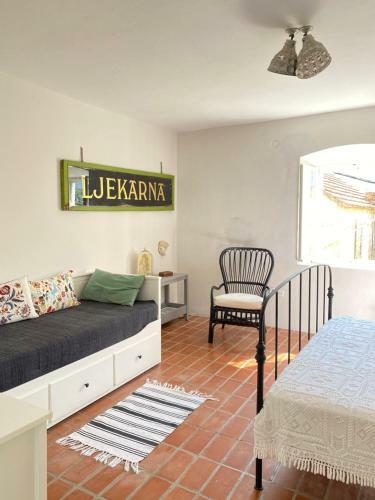 Charming Stone House In Jelsa