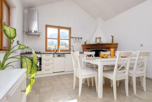 Holiday House With A Parking Space Pitve, Hvar - 17397