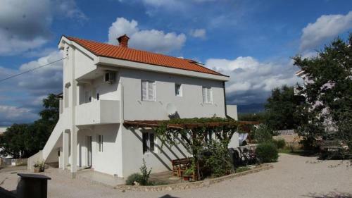 Apartment Mira 3