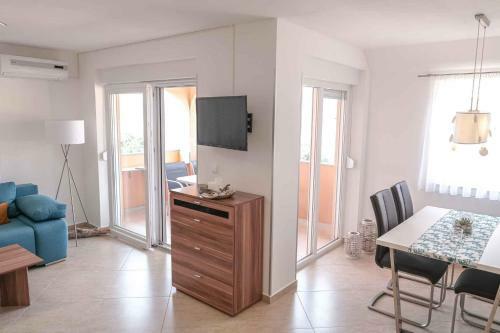 Apartment In Klimno - Insel Krk 42236