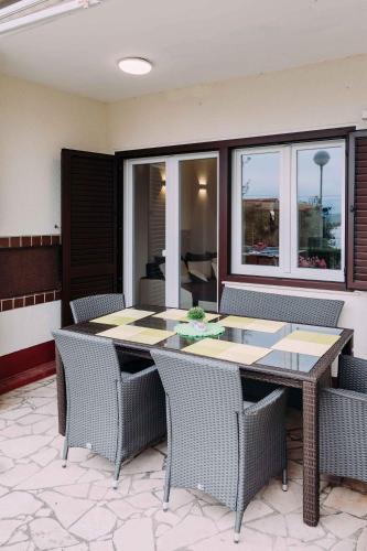 Apartments In Klimno - Insel Krk 42235