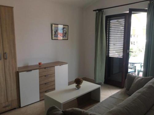 Apartments With A Parking Space Mandre, Pag - 6473