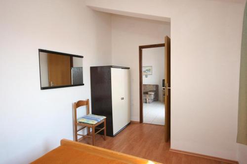 Apartments With A Parking Space Mandre, Pag - 6473