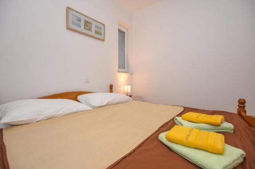Apartments With A Parking Space Mandre, Pag - 18273
