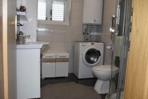 Apartmani Mira