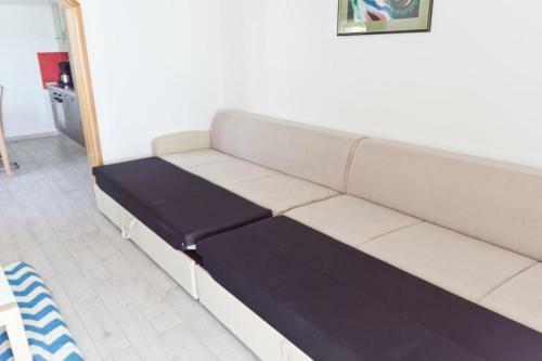 Apartmani Mira