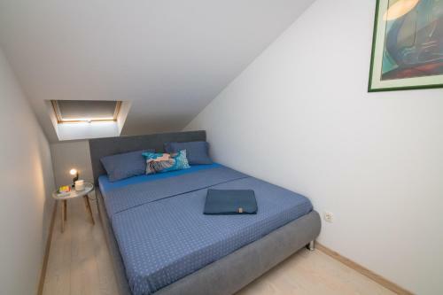 Skylight Apartments