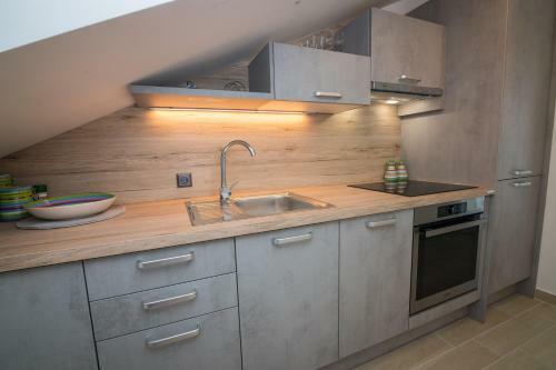 Skylight Apartments