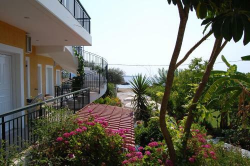 Odyssia Apartments