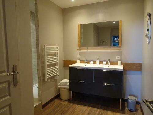 Bed & Breakfast Chambre D'h�tes Le Manoir De La Gu�pi�re