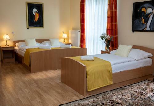 Hotel Pavilon