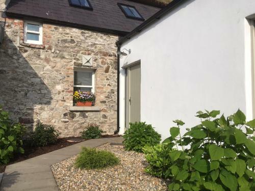 Connells House Thatched Cottage