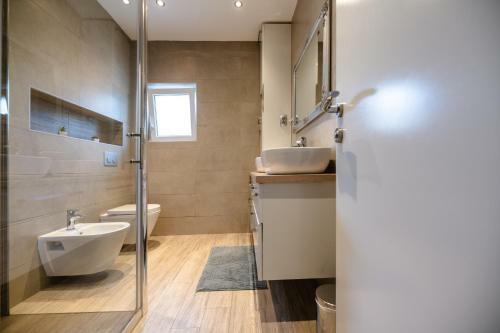 Apartments M