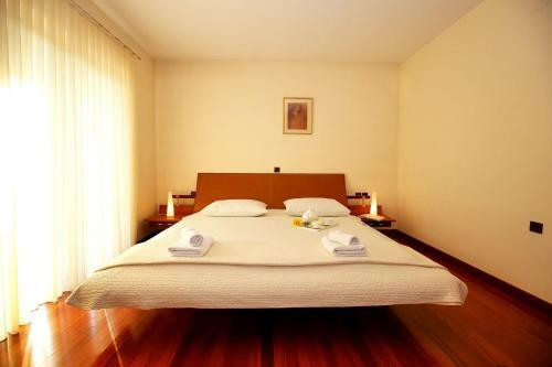 5* Seaview Villa Clara For 12+ Guests, Ko?ino