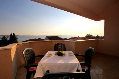 5* Seaview Villa Clara For 12+ Guests, Ko?ino